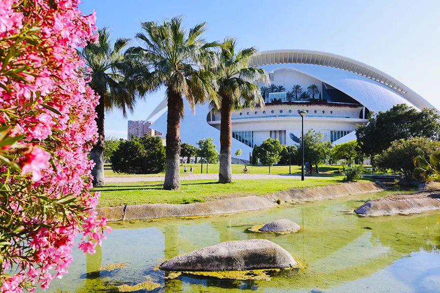 Exploring Valencia by Bike: A Cyclist’s Paradise photo 1